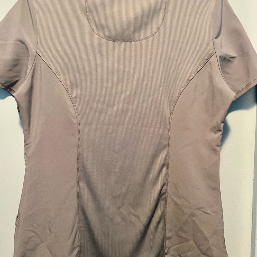 Cherokee Infinity Med light grey top